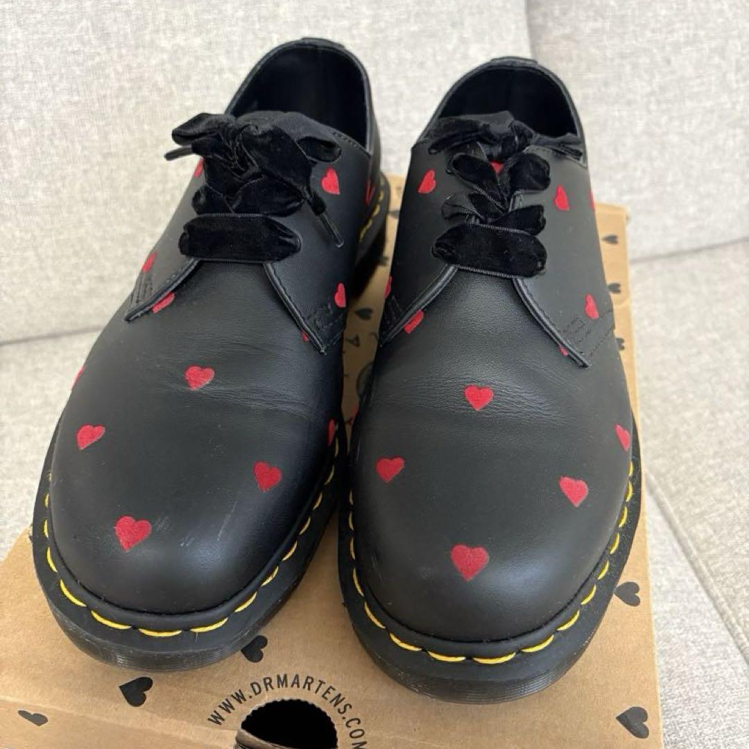 Dr. Martens x Lazy Oaf Heart UK8