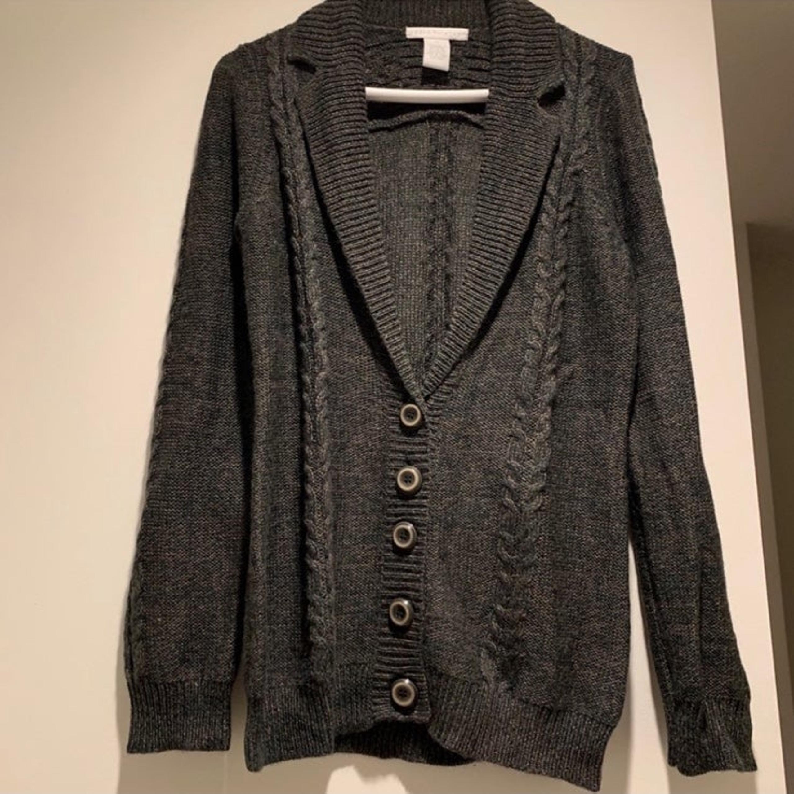 Design History boyfriend sweater Cardigan small