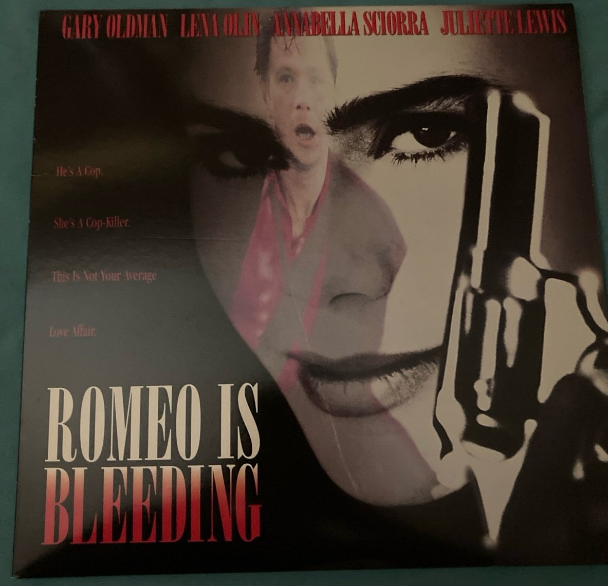 (PREOWNED) Romeo Is Bleeding LaserDisc