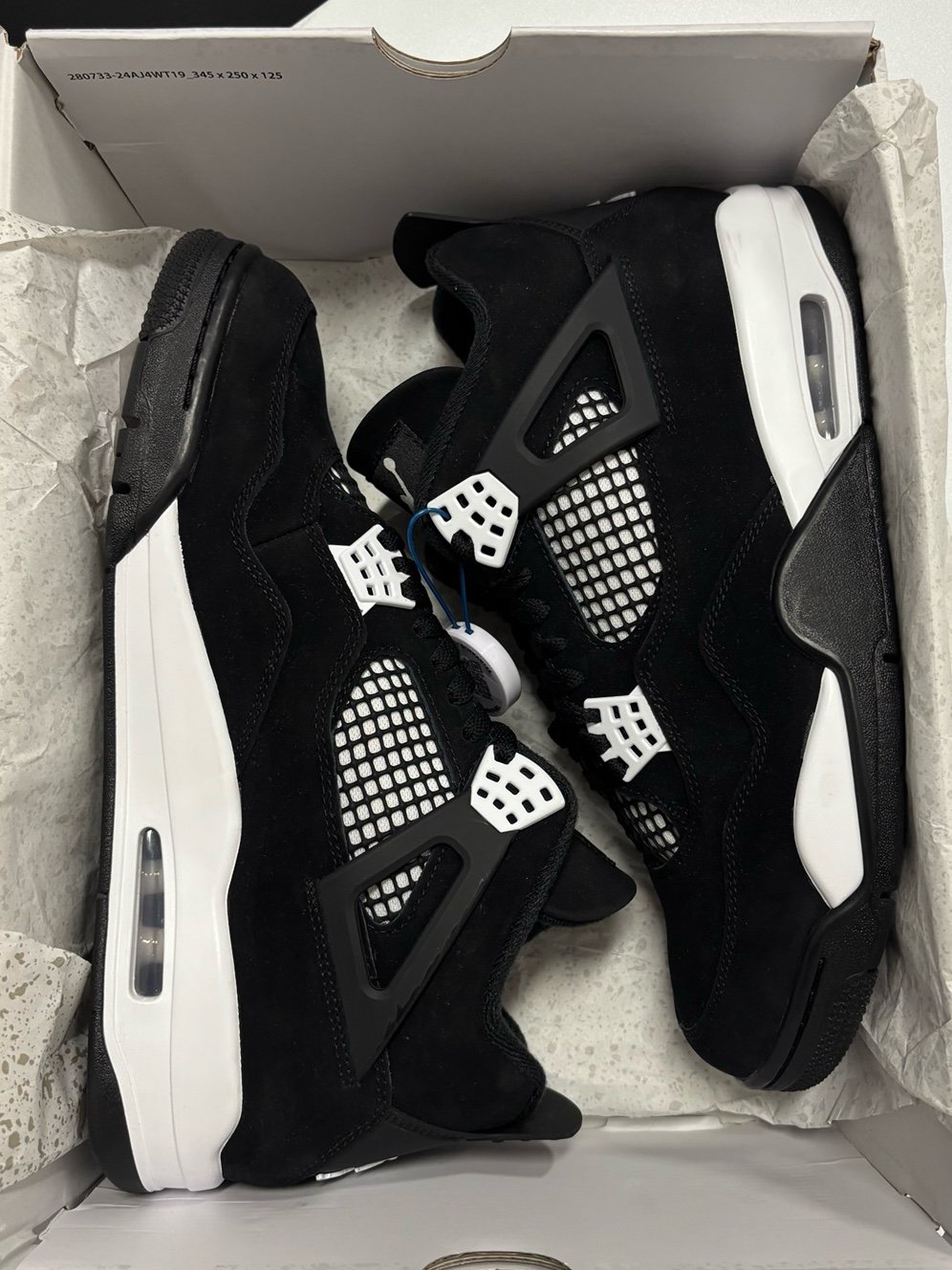 Jordan 4 Retro White Thunder