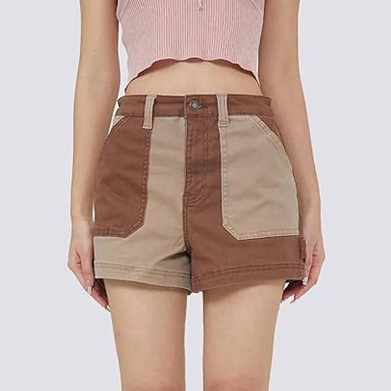 Hollister Ultra High Rise Color Blocked Carpenter Shorts in Brown, Size Medium