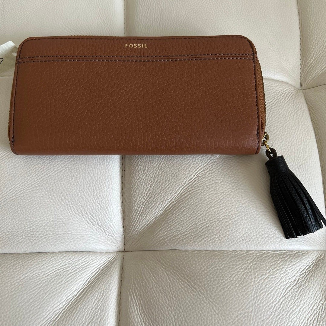FOSSIL Tara Brown Leather Tassel Clutch Wallet