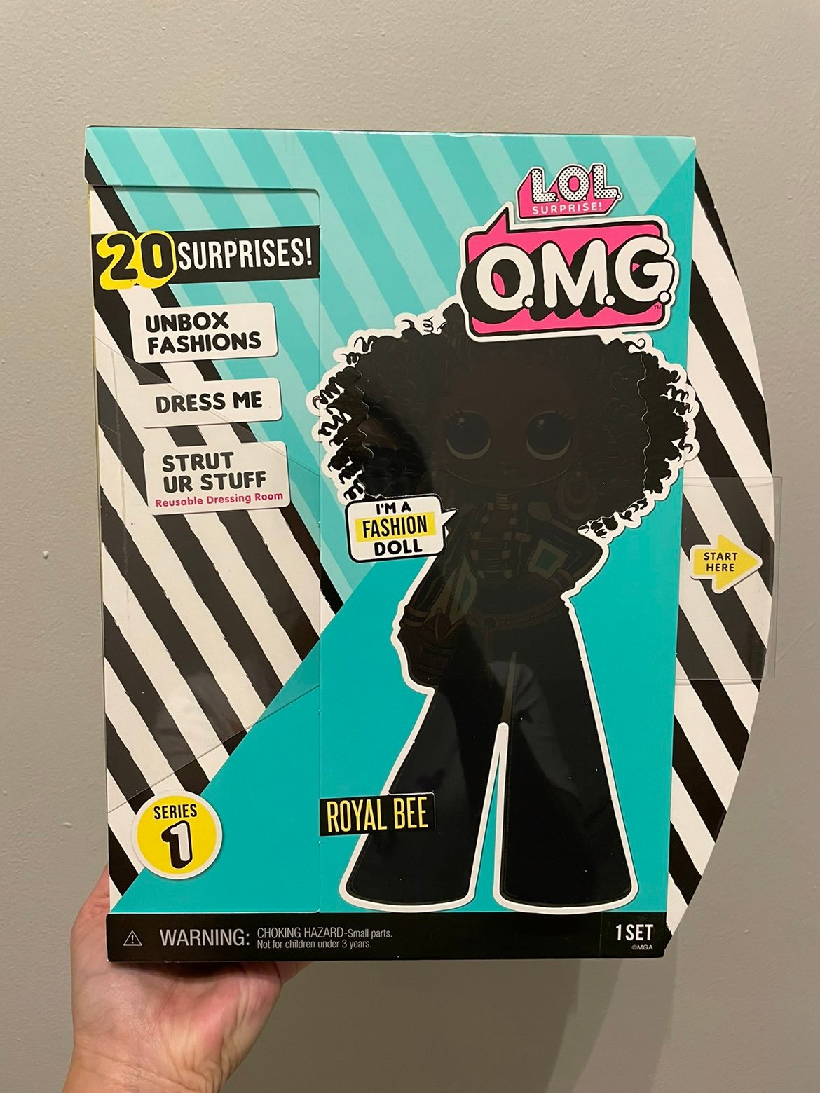 MGA Entertainment LOL Surprise OMG Royal Bee Fashion Doll