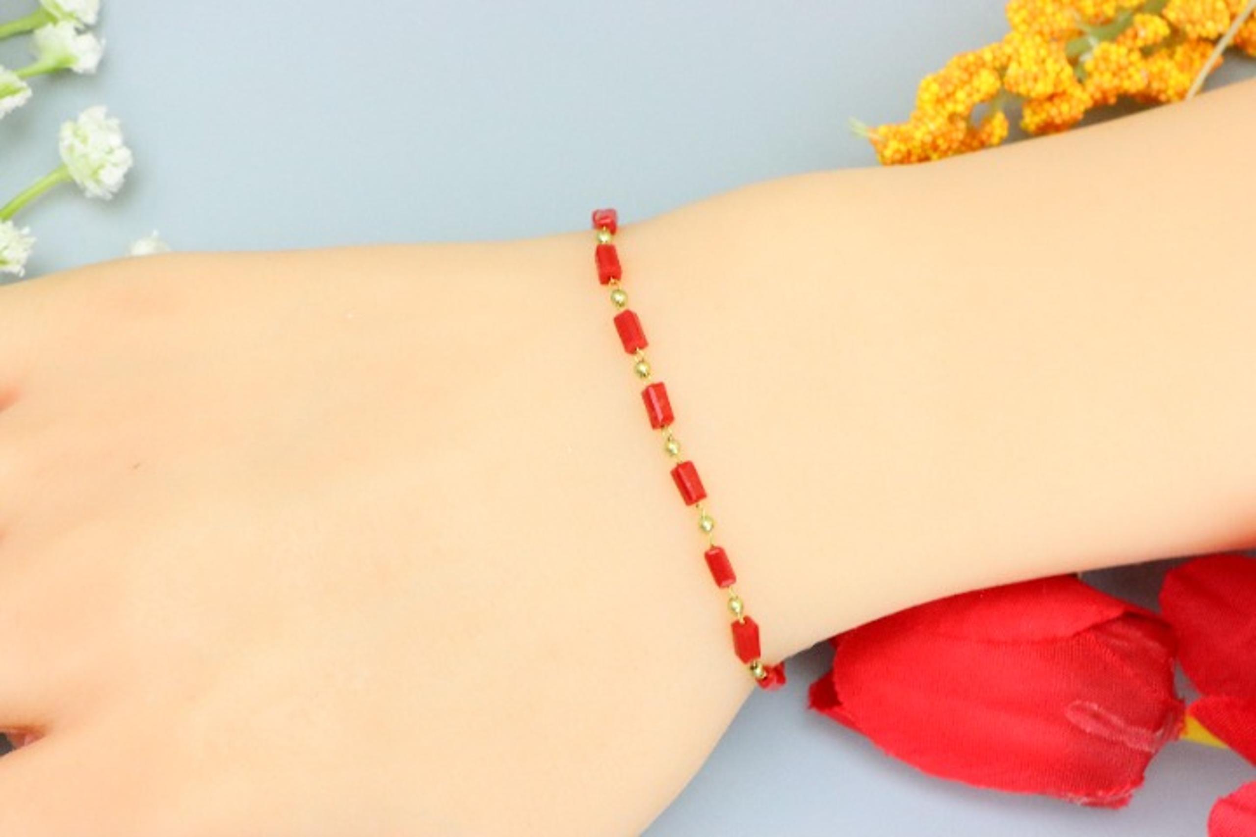 "Elegant & Trendy Bracelet, A Perfect Gift for Women, Thoughtful, EVCH1341