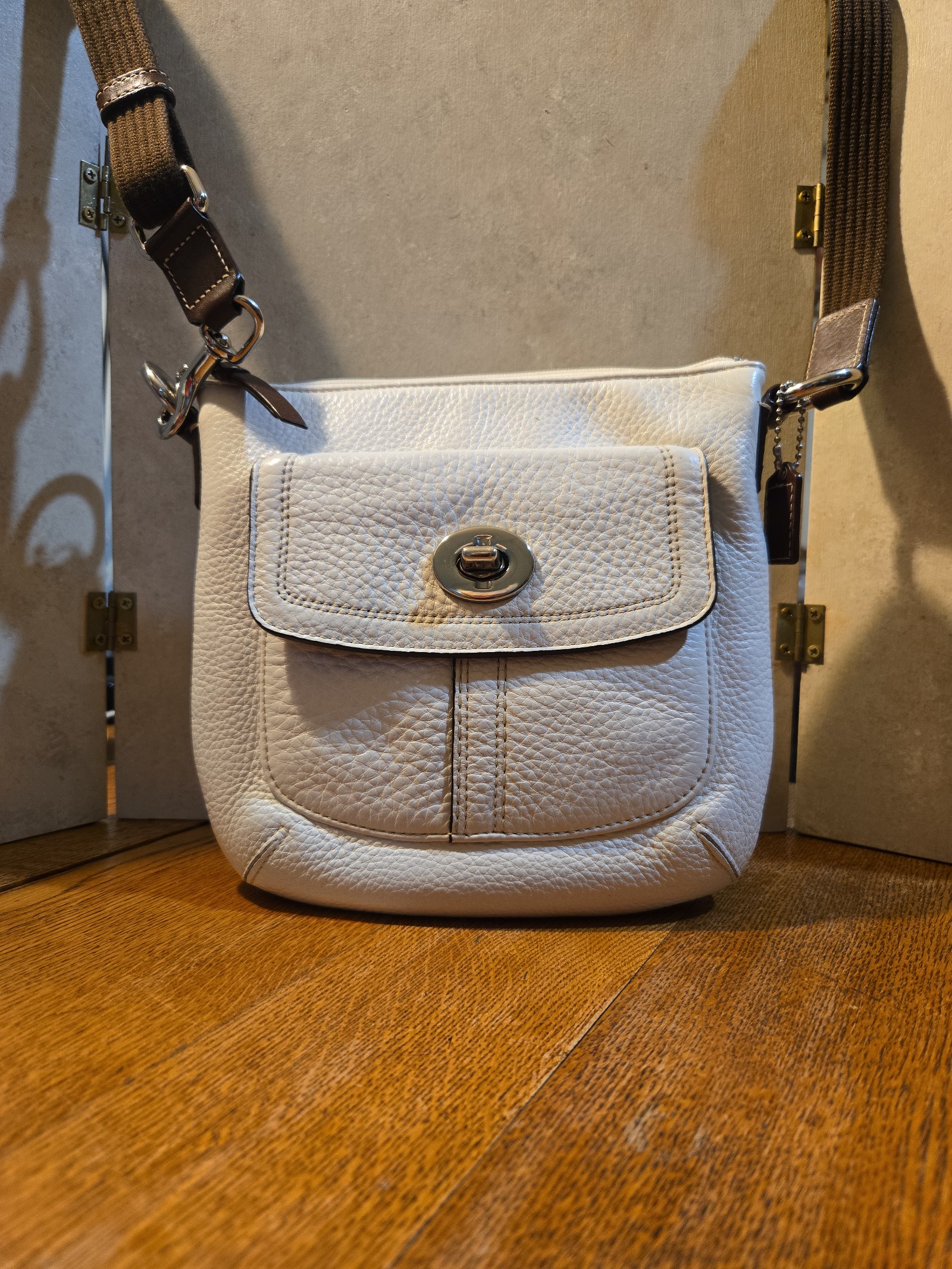 Vintage Ivory Small Swingpak by COACH