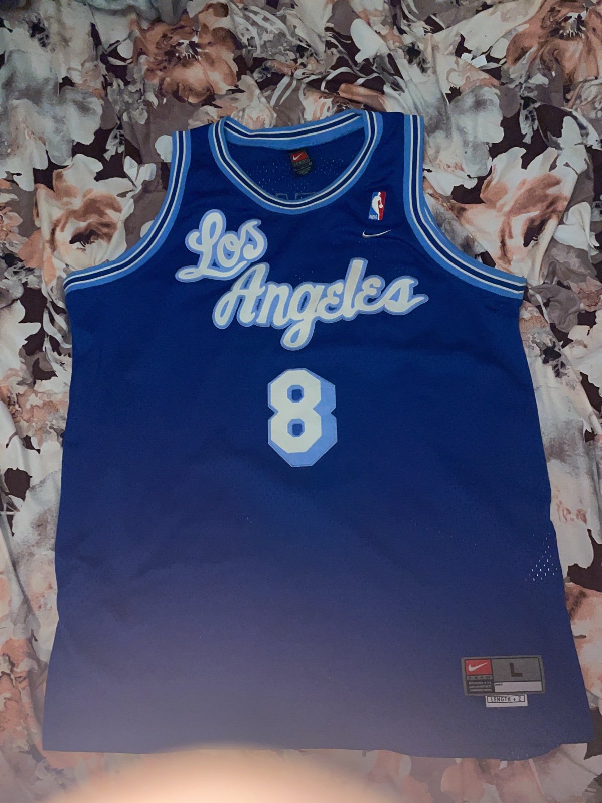 kobe bryant jersey