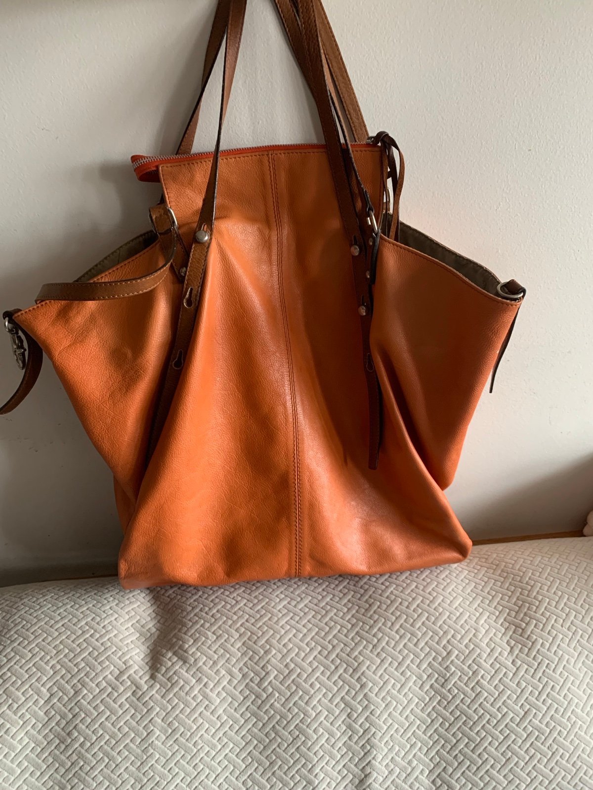 Firenze large Leather tote-made in Italy