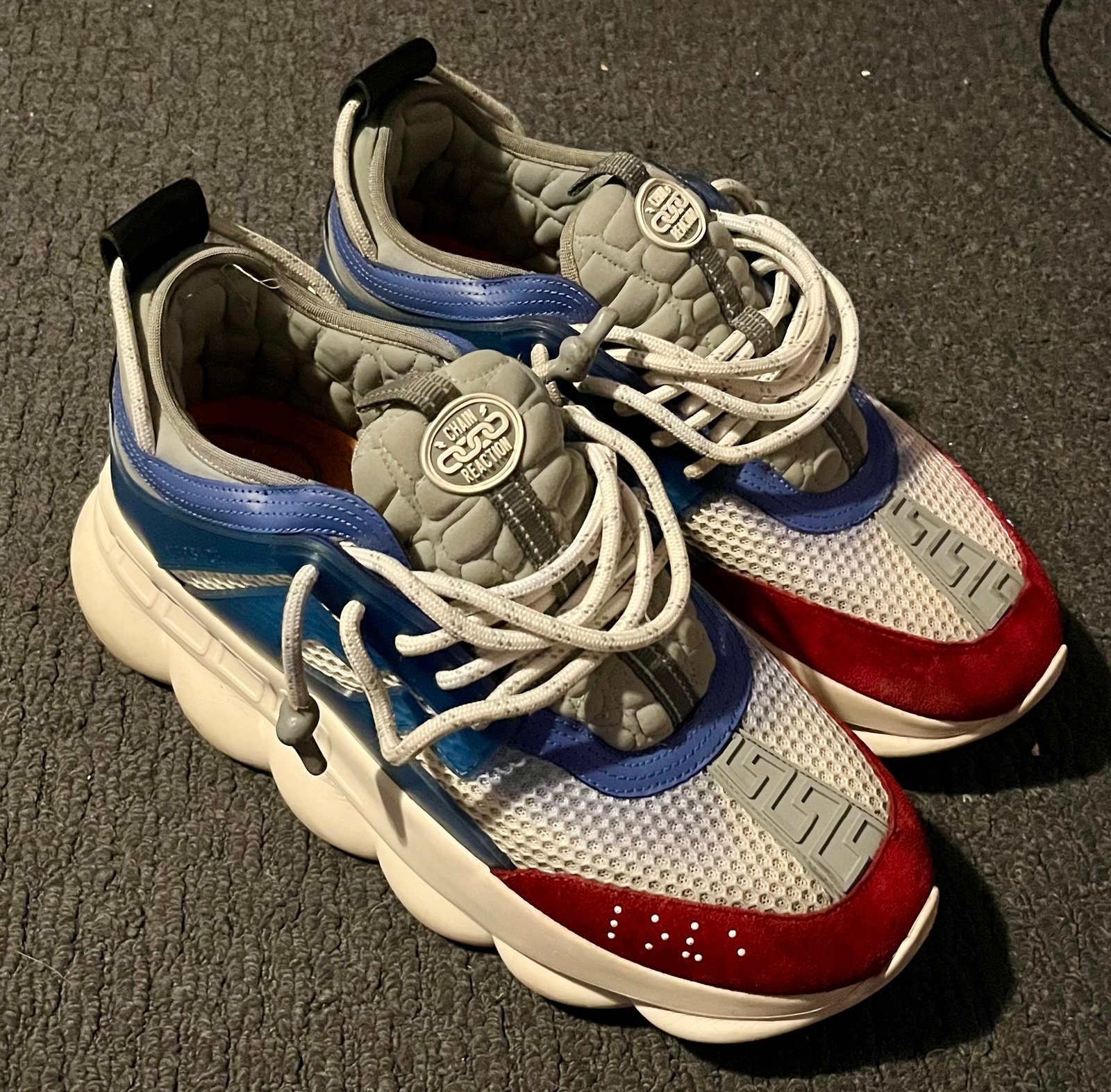 Versace Chain Reaction