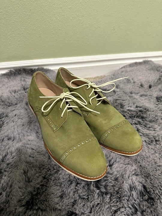 Cole Haan Women's Green Suede Oxfords - Size 9