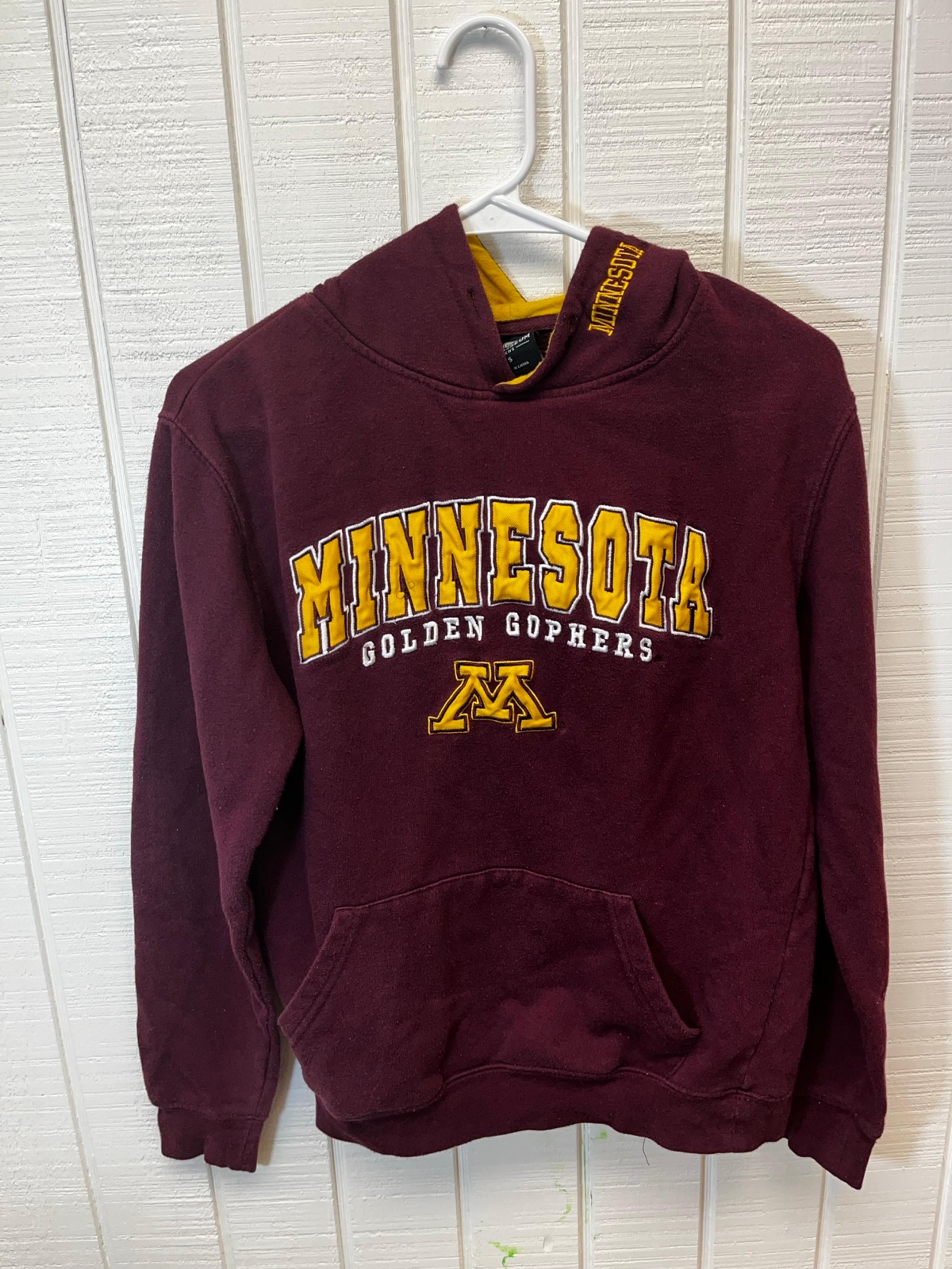 Men’s Small Minnesota Gophers Hoodie