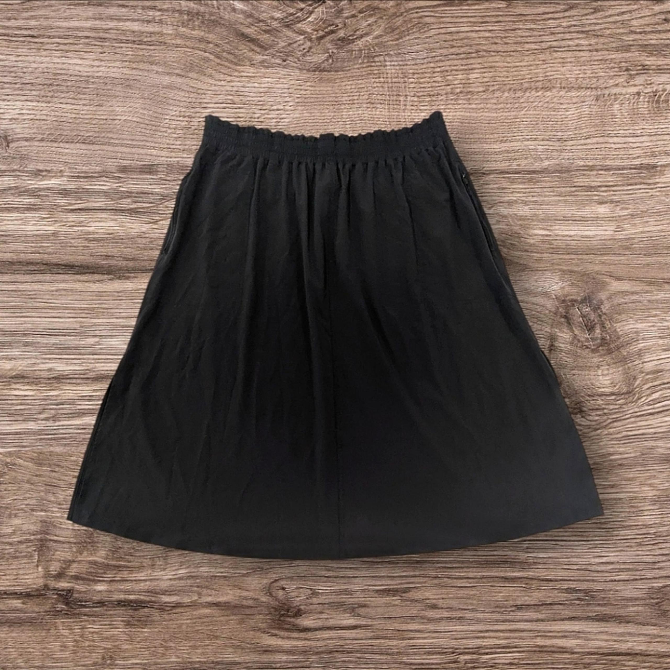 Athleta Women's Black Savannah Skirt A-Line Pockets Flowy Lightweight Sporty XL