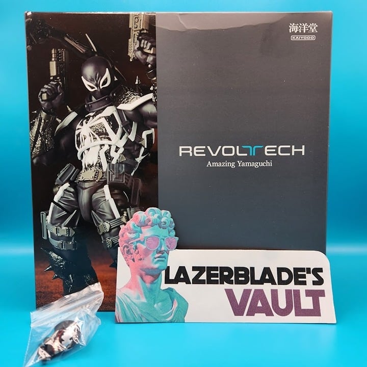 [BONUS] Revoltech Agent Venom with Exclusive Head, Official Release