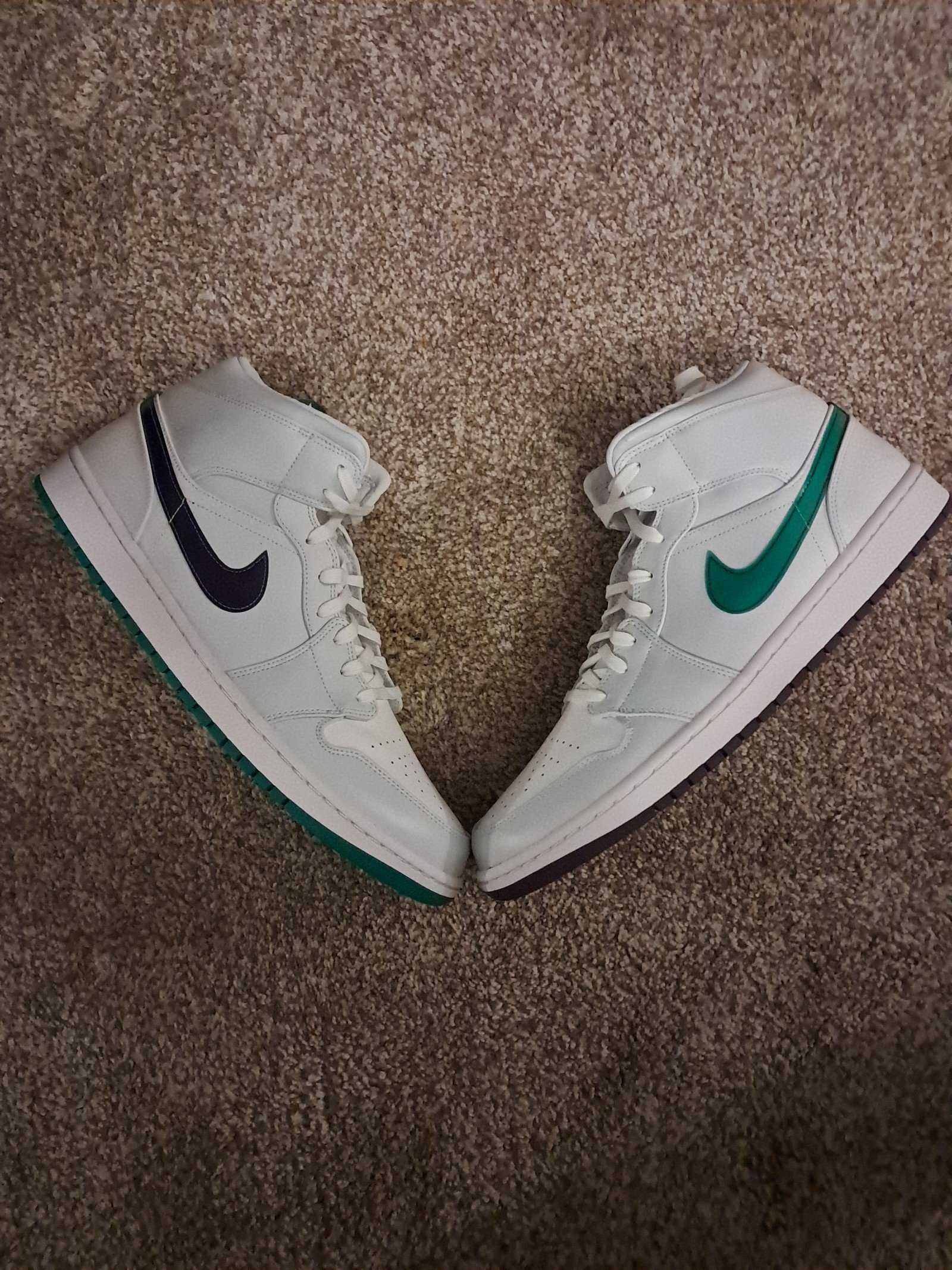 Jordan 1 Luka