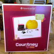 American Girl Courtney‘s™ TV & Fitness Accessories NIB