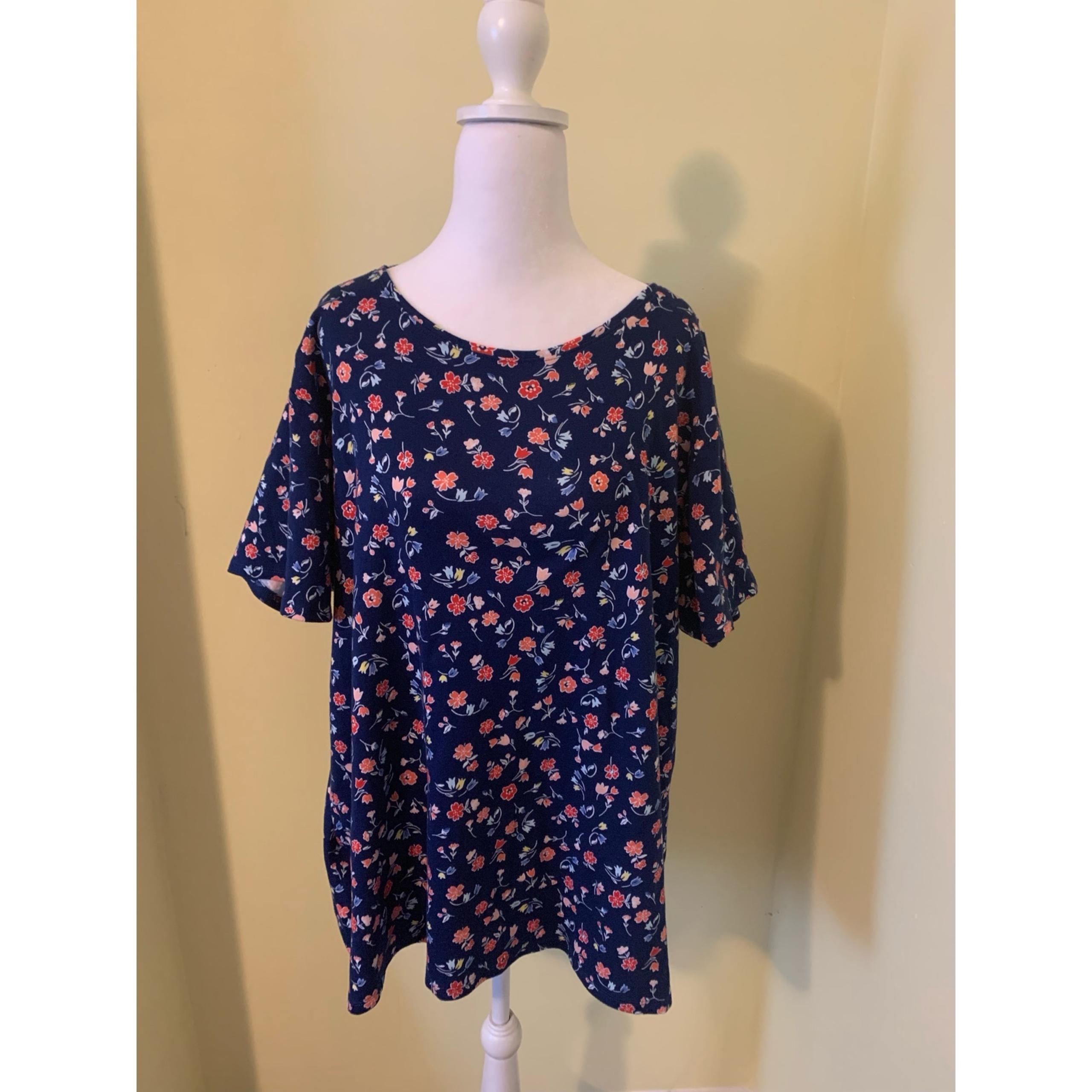 Croft & Barrow T Shirt Floral