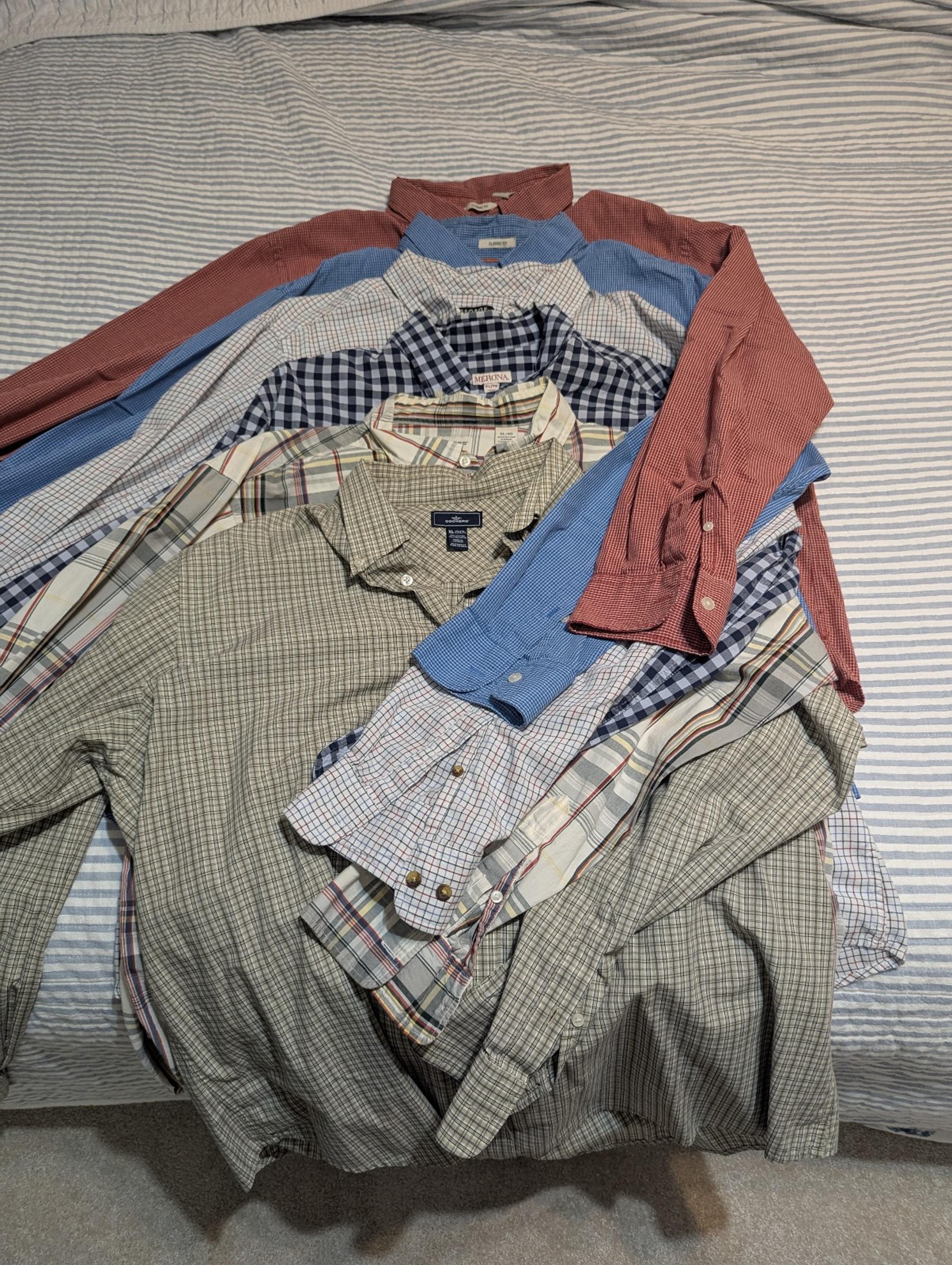 Men's long sleeve button down shirt bundle size XLARGE