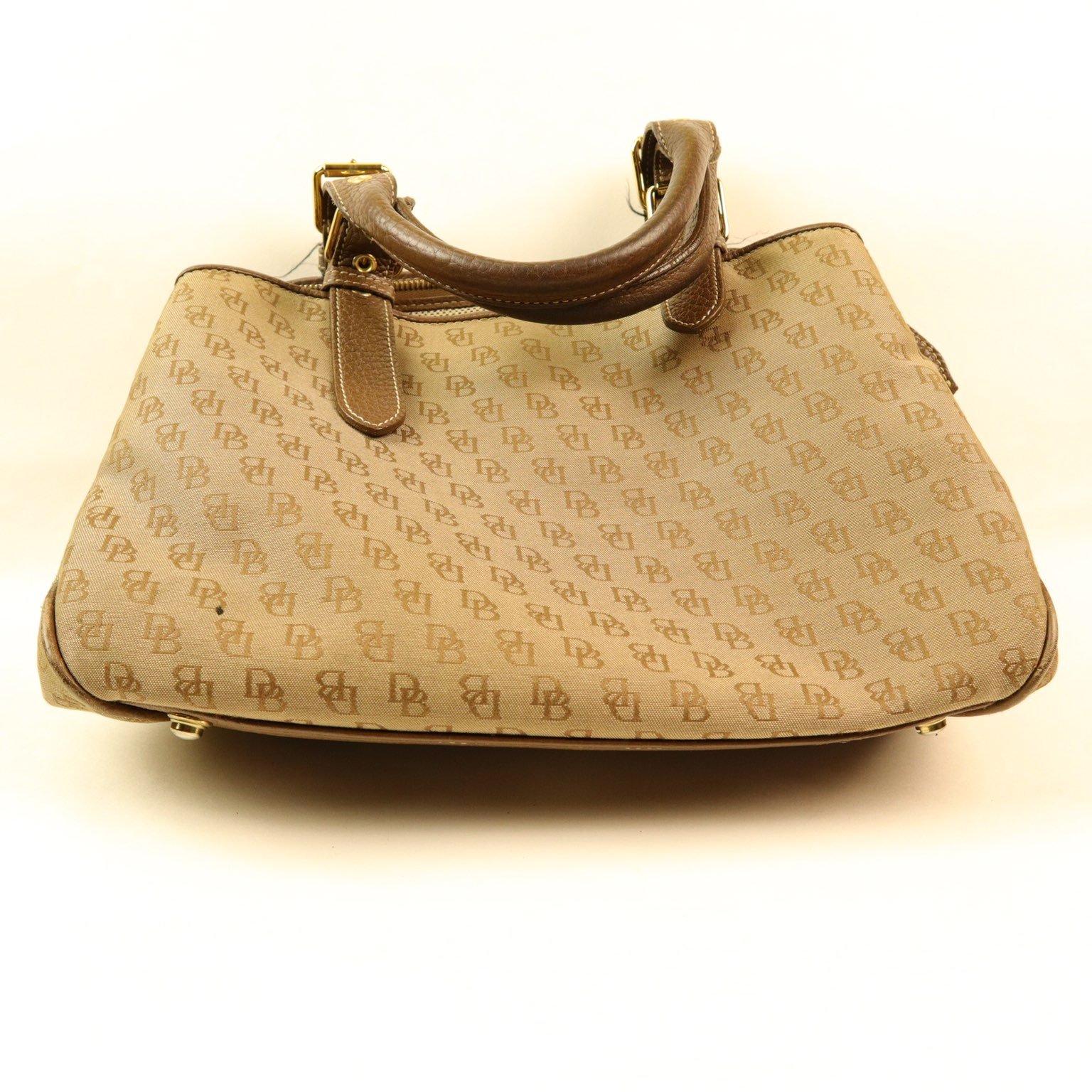 dooney and bourke handbags