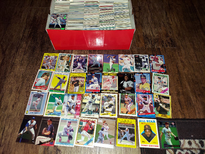 Baseball Cards Shoebox Lot '80s, '90s Topps Fleer Score MLB