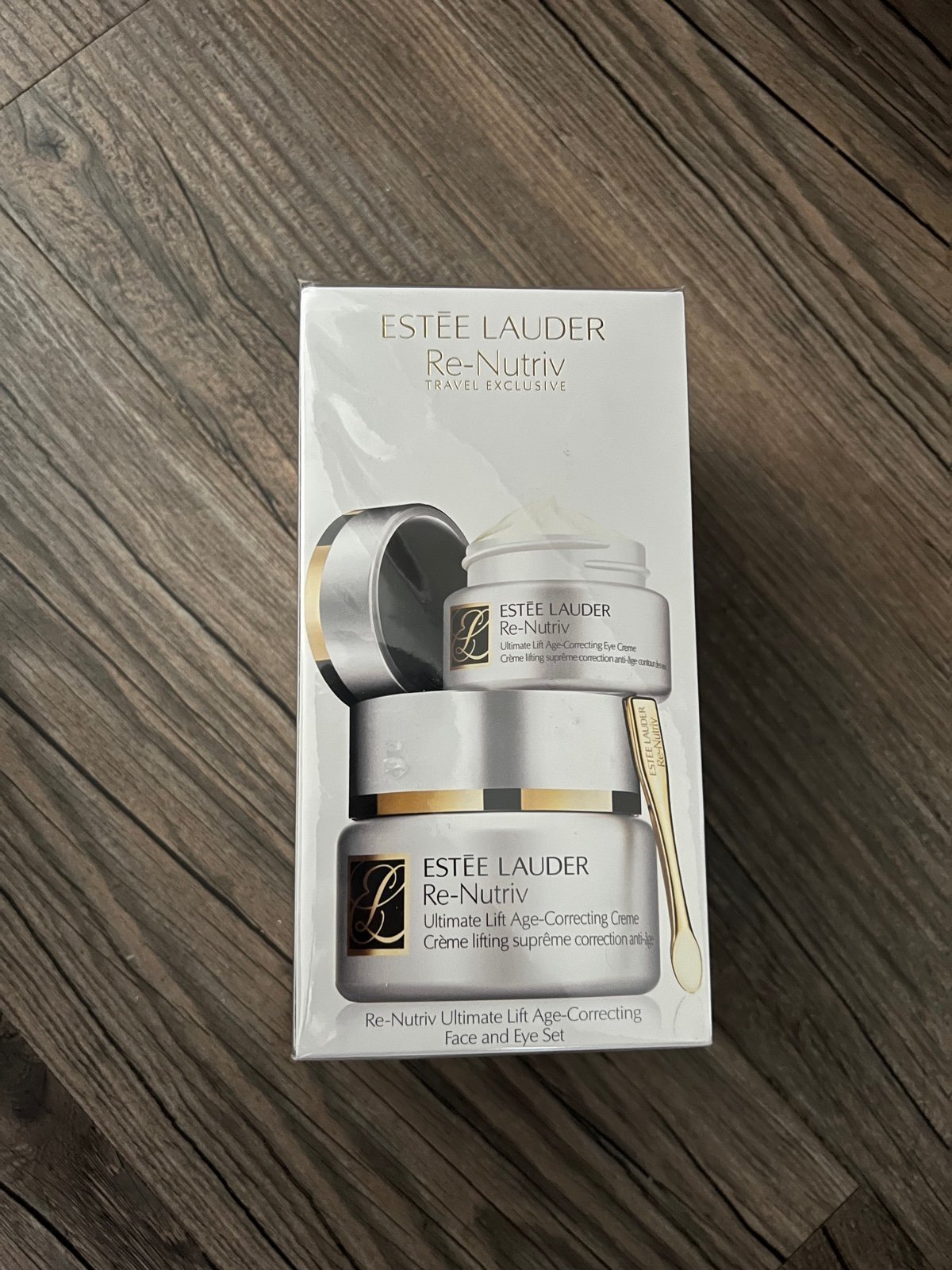 Estee Lauder ReNutriv Set
