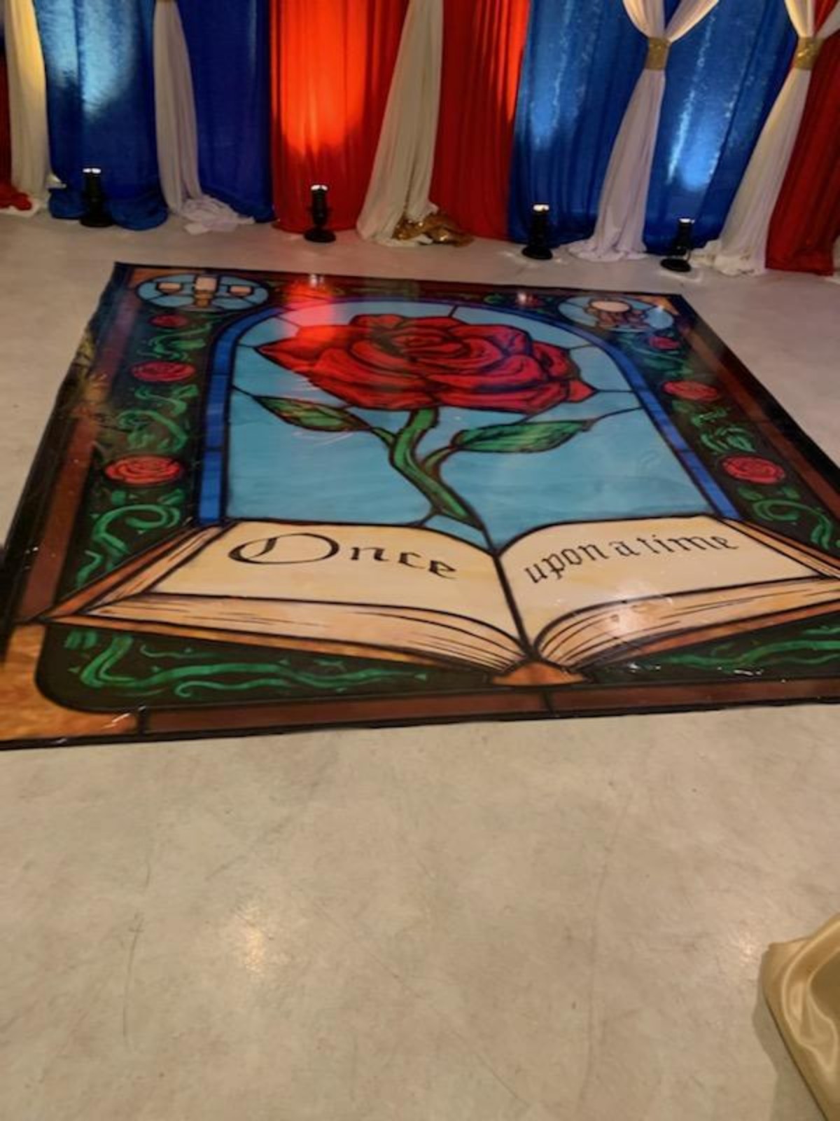 Floor decal