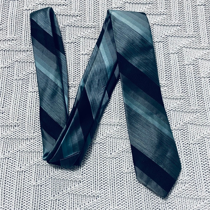 Vintage silver gray ombre striped silk tie