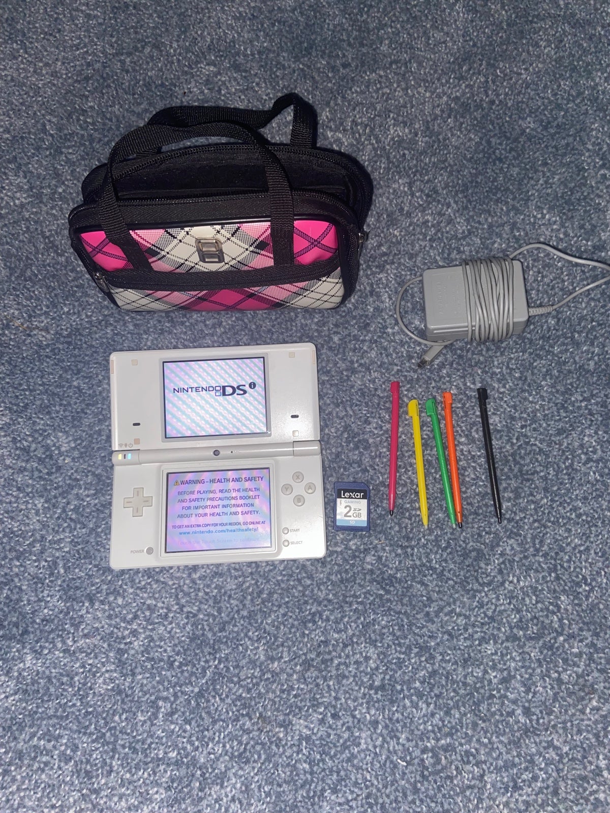 Nintendo DSi in White
