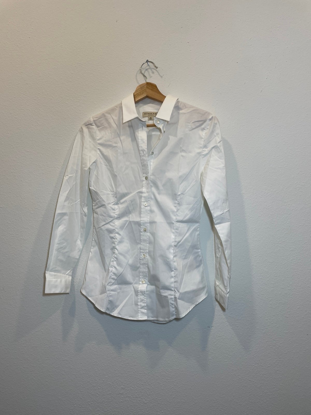 Burberry Women White Button Down Shirts Size 02