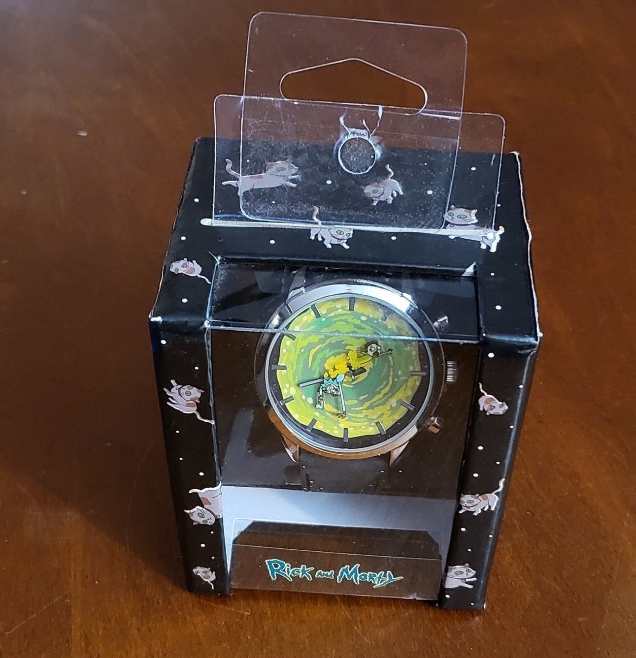 Rick & Morty Rotating Portal wrist Watch New os