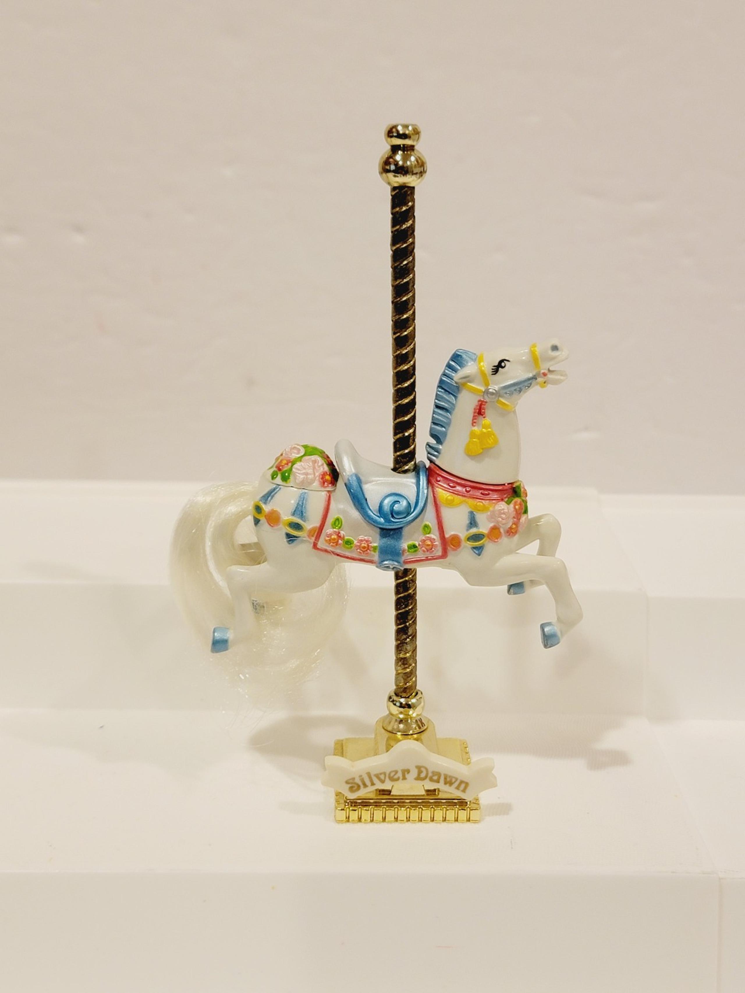 Vintage 1989  Matchbox Carousel Horse Silver Dawn Figurine