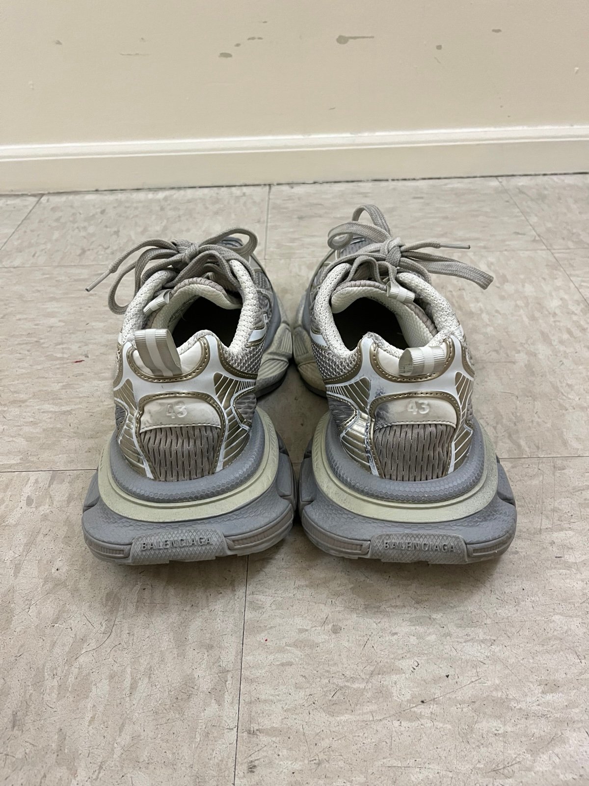 Balenciaga 3XL Size 43