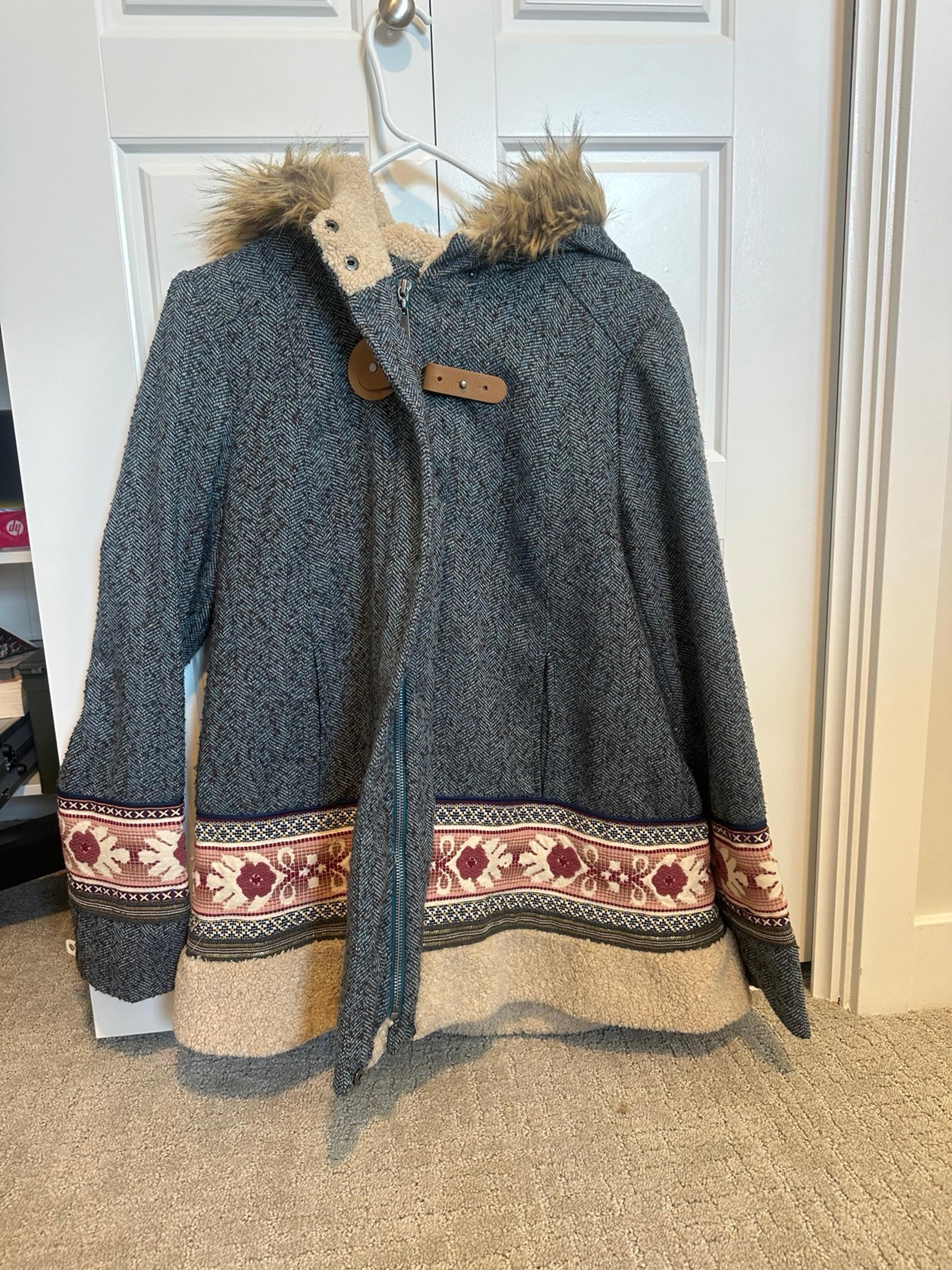 Anthropologie Elevenses Northerner Embroidered Fur Hood Long Sleeve Coat Rare