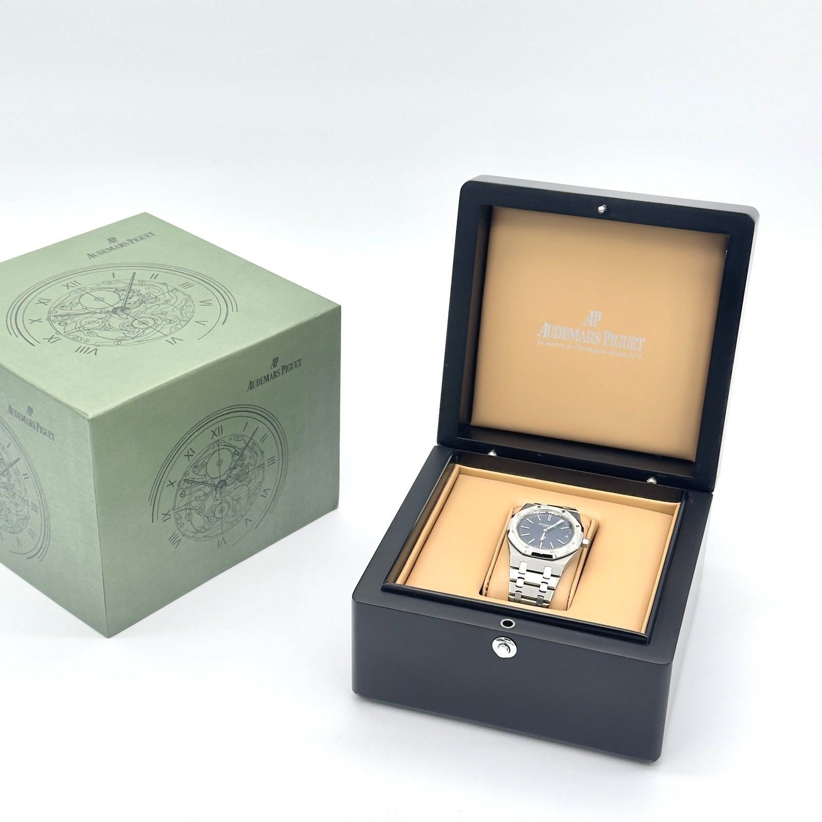 Black Box Luxury Tan Interior Audemars Piguet Watch Box