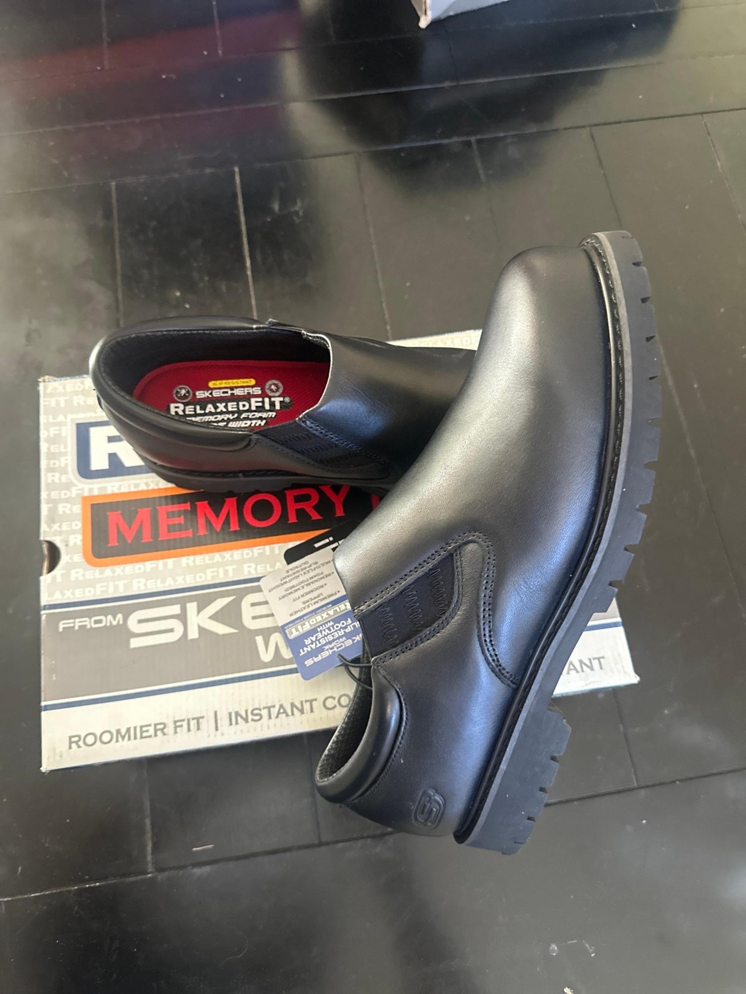 Sketchers Memory Foam; Slip Resistant; Work Shoes for Men 77046 Black size 11.5
