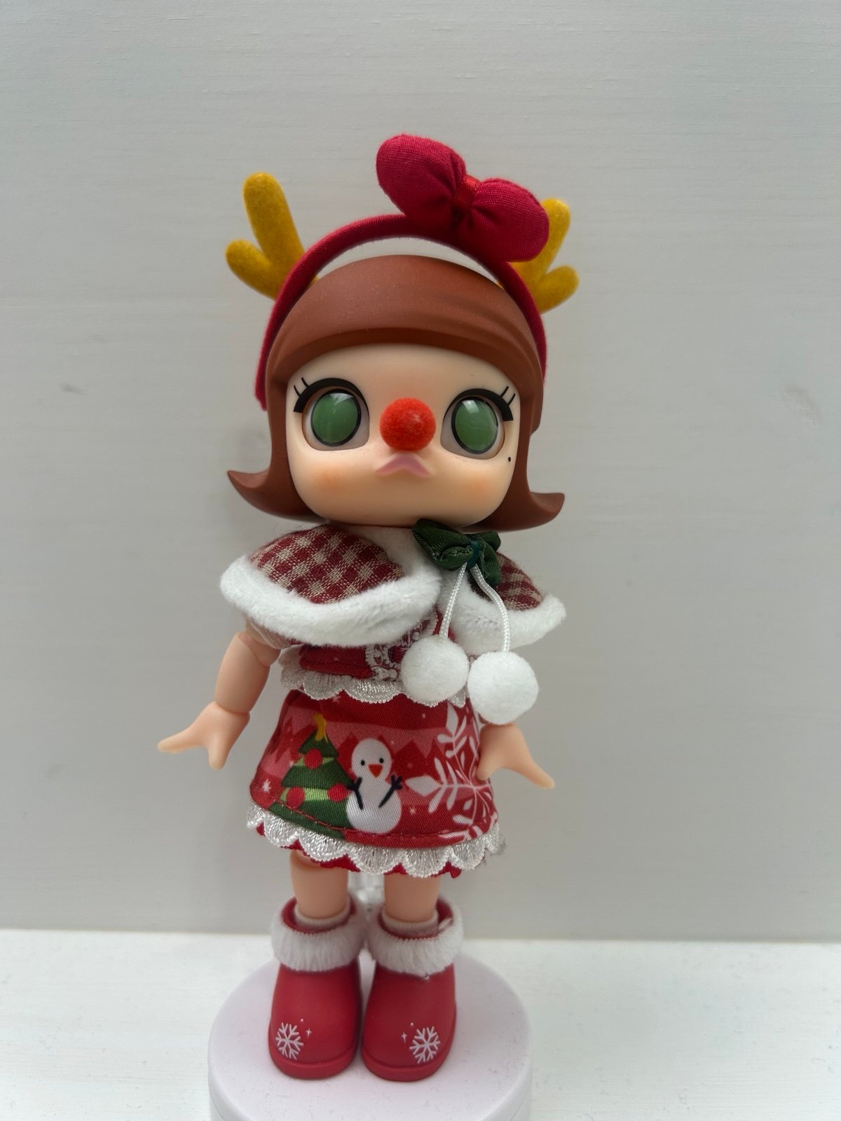 POP MART Molly christmas reindeer Action Figure Limited Edition