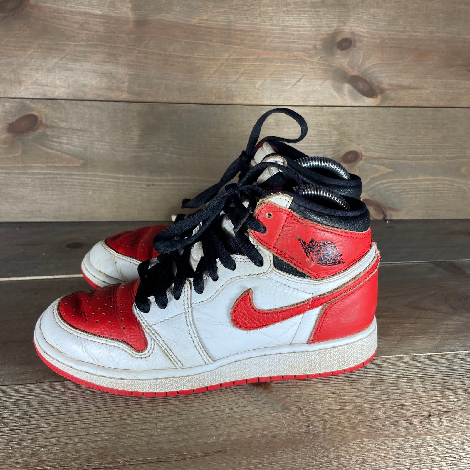 Nike air Jordan 1 kids youth size 4 shoes red white high top basketball sneakers
