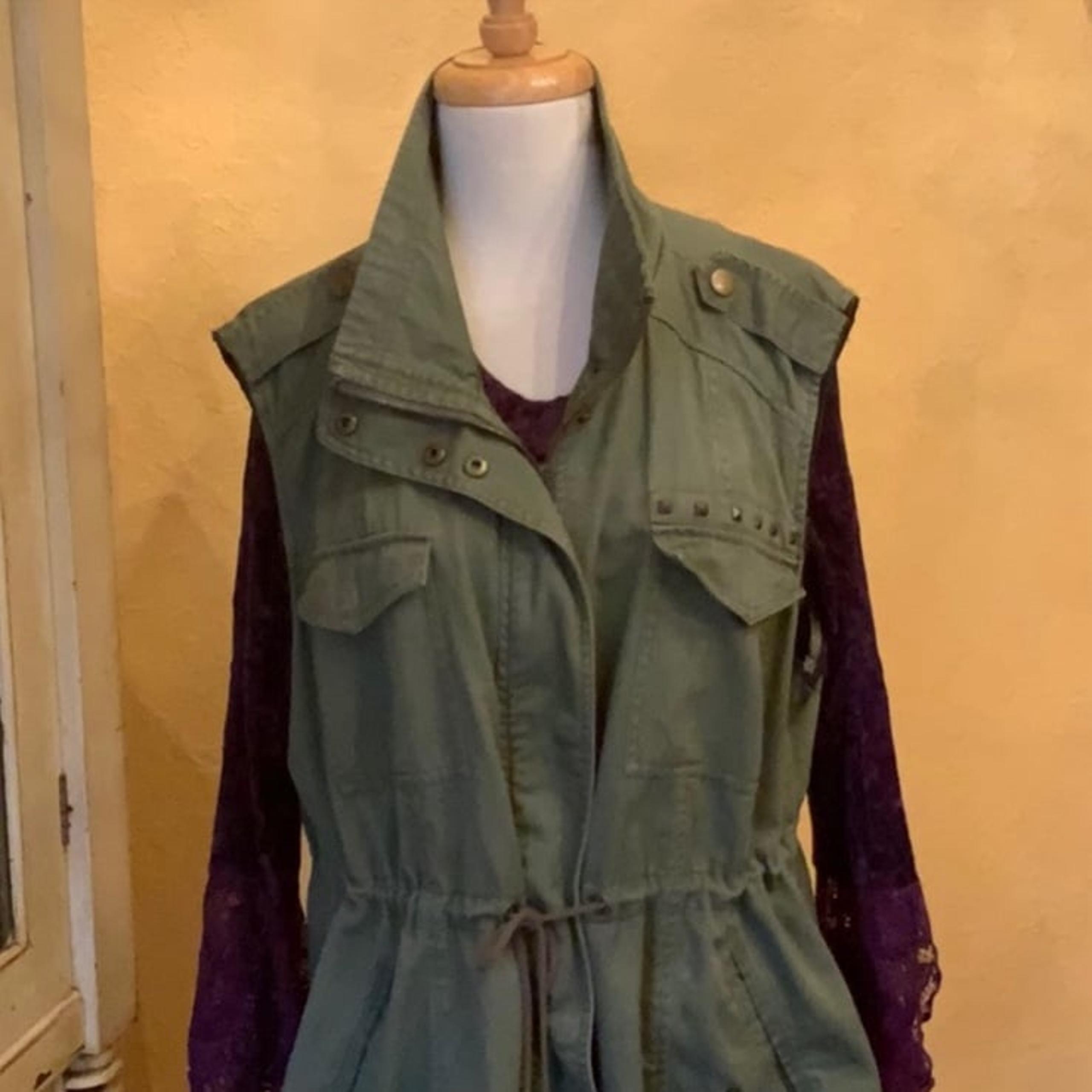 Style and Co army green vest