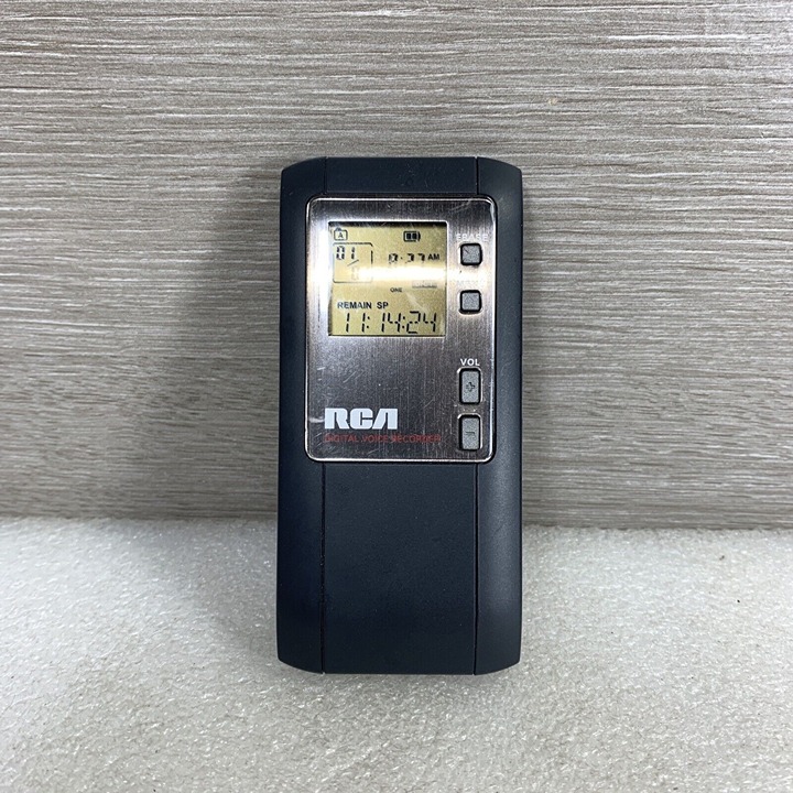 RCA RP 5020A Digital Voice Recorder/Player Handheld