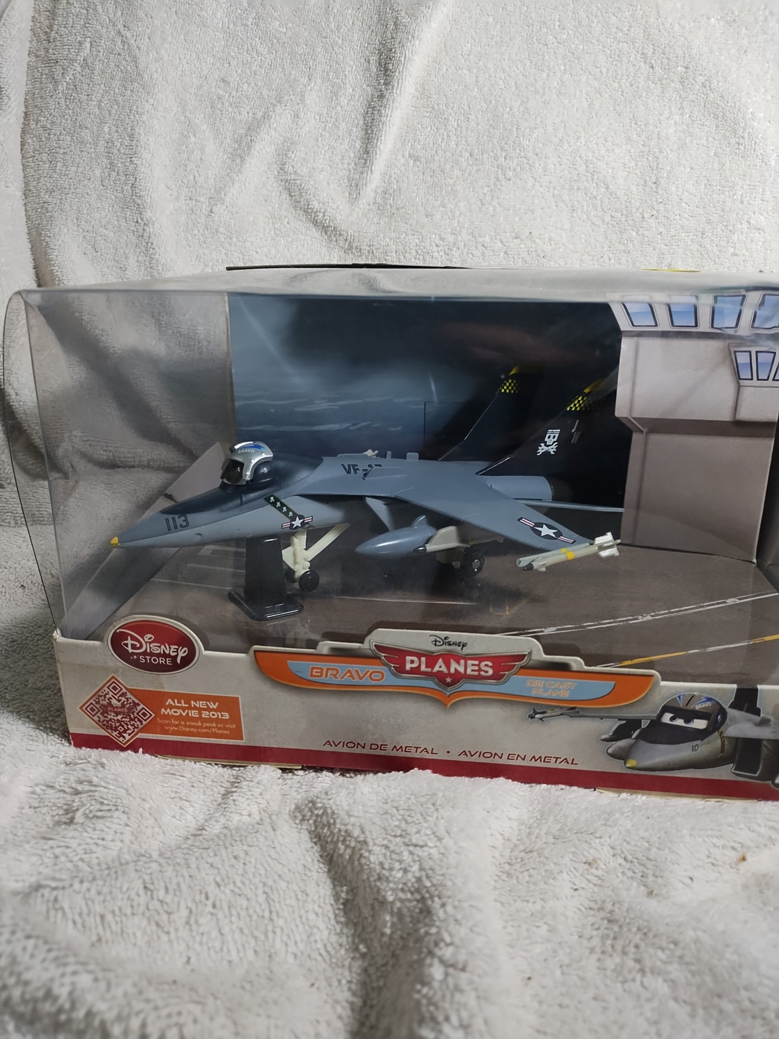 DISNEY STORE PLANES BROVO DIE CAST PLANE