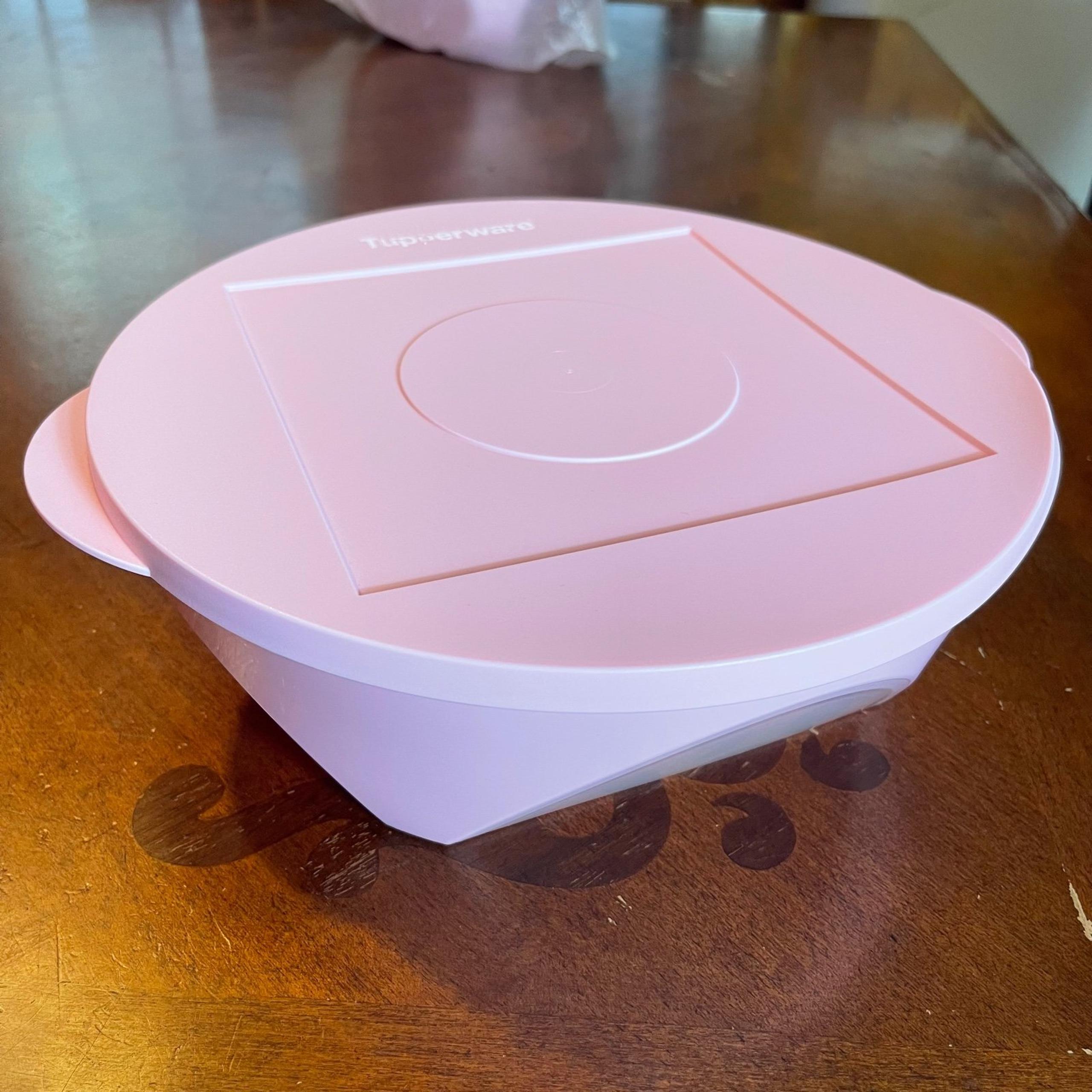 Tupperware Outdoor Dining Serving Bowl