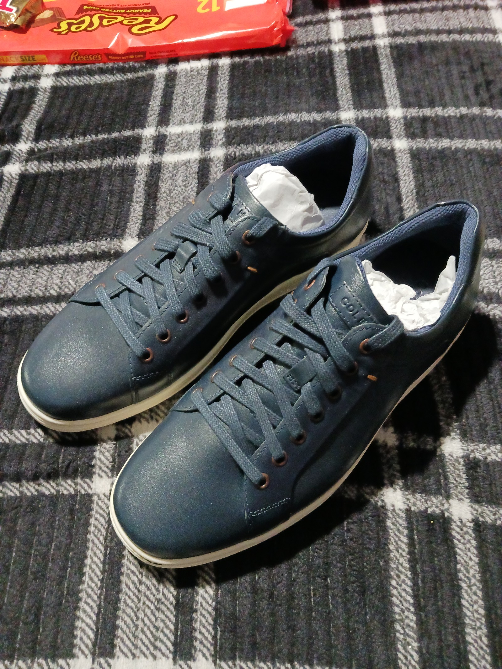 Mens 8M Cole Haan Shapley Sneaker, New.