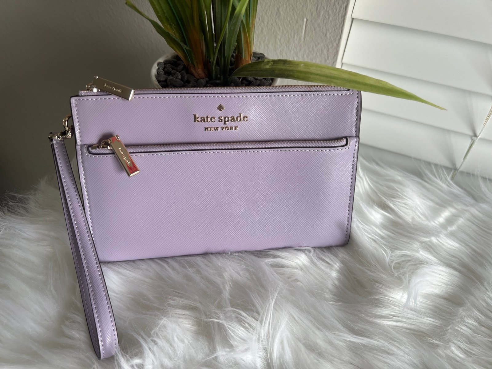 Kate Spade wristlet NWOT