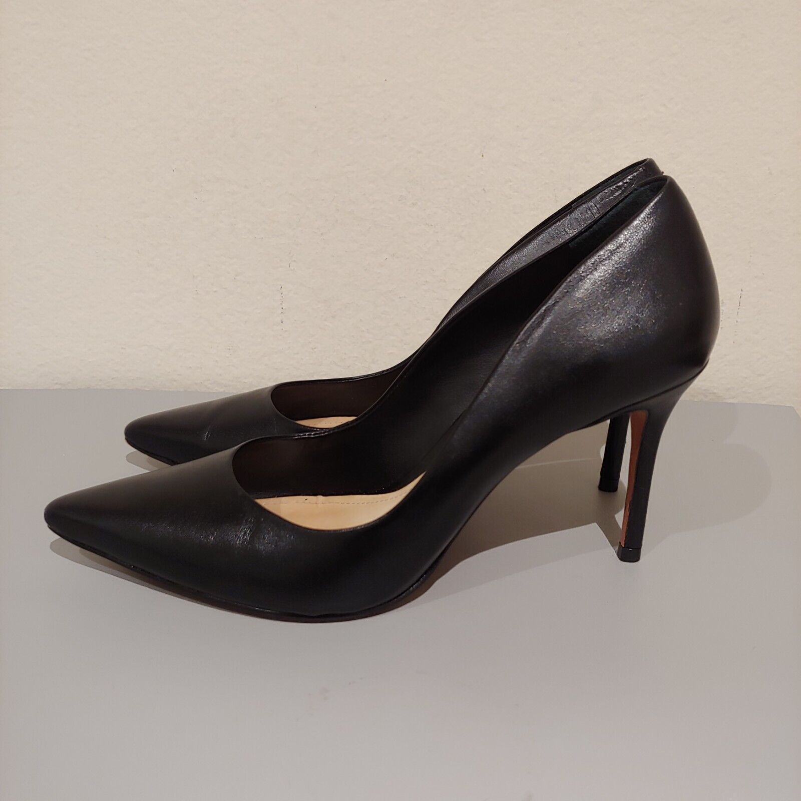 Schultz Women's Black Leather Pumps Stiletto Heels Sz 7 B