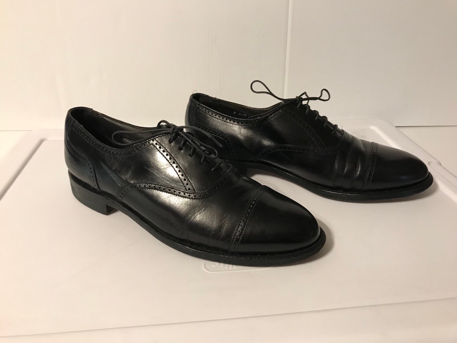 Bostonian leather black dress shoes men’s size 9 D/B
