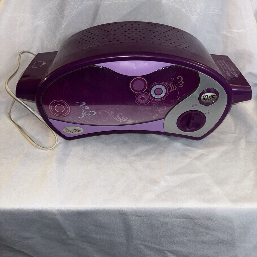 VINTAGE Purple HASBRO EASY-BAKE ULTIMATE OVEN 50th Anniversary Retired Works