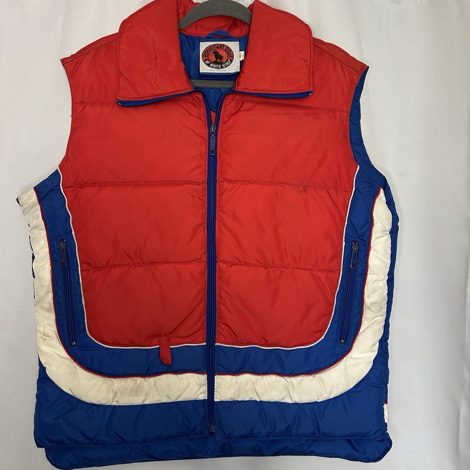 Vintage Mountain Goat White Stag Down Puffer Vest Mens Large Blue White Red 80s