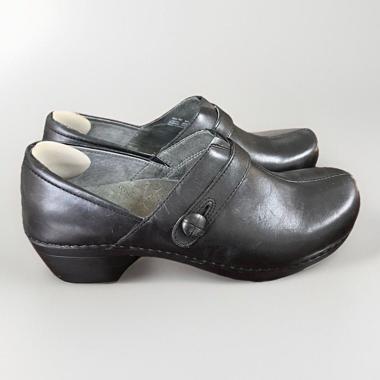 Dansko Solstice Clogs Size 42 (11.5US) Black Leather Comfort 9815750200