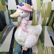 WCL Lady Goose Duck Ceramic Cookie Jar With Hat Farmhouse Cottage Core Canister