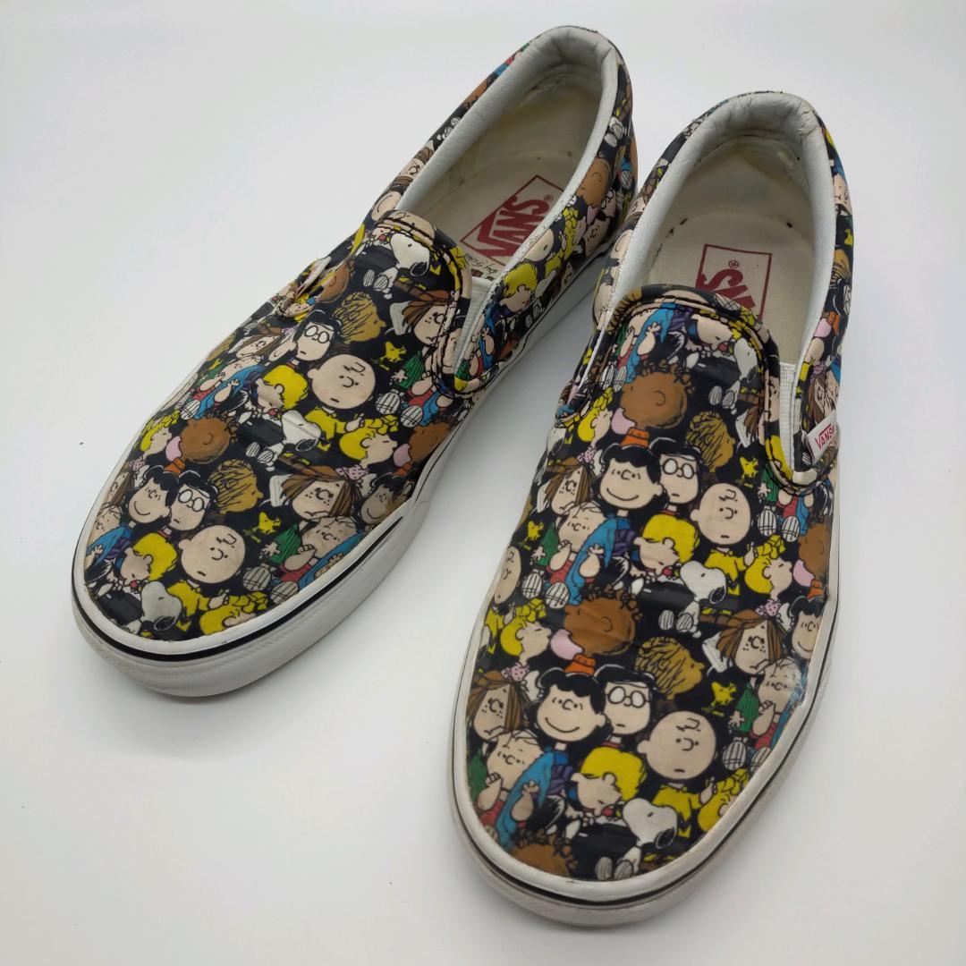 Slip on snoopy vans deals