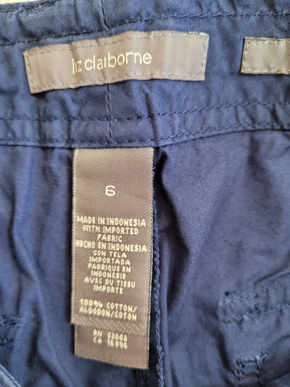 Liz Claiborne Women's Shorts Size 6