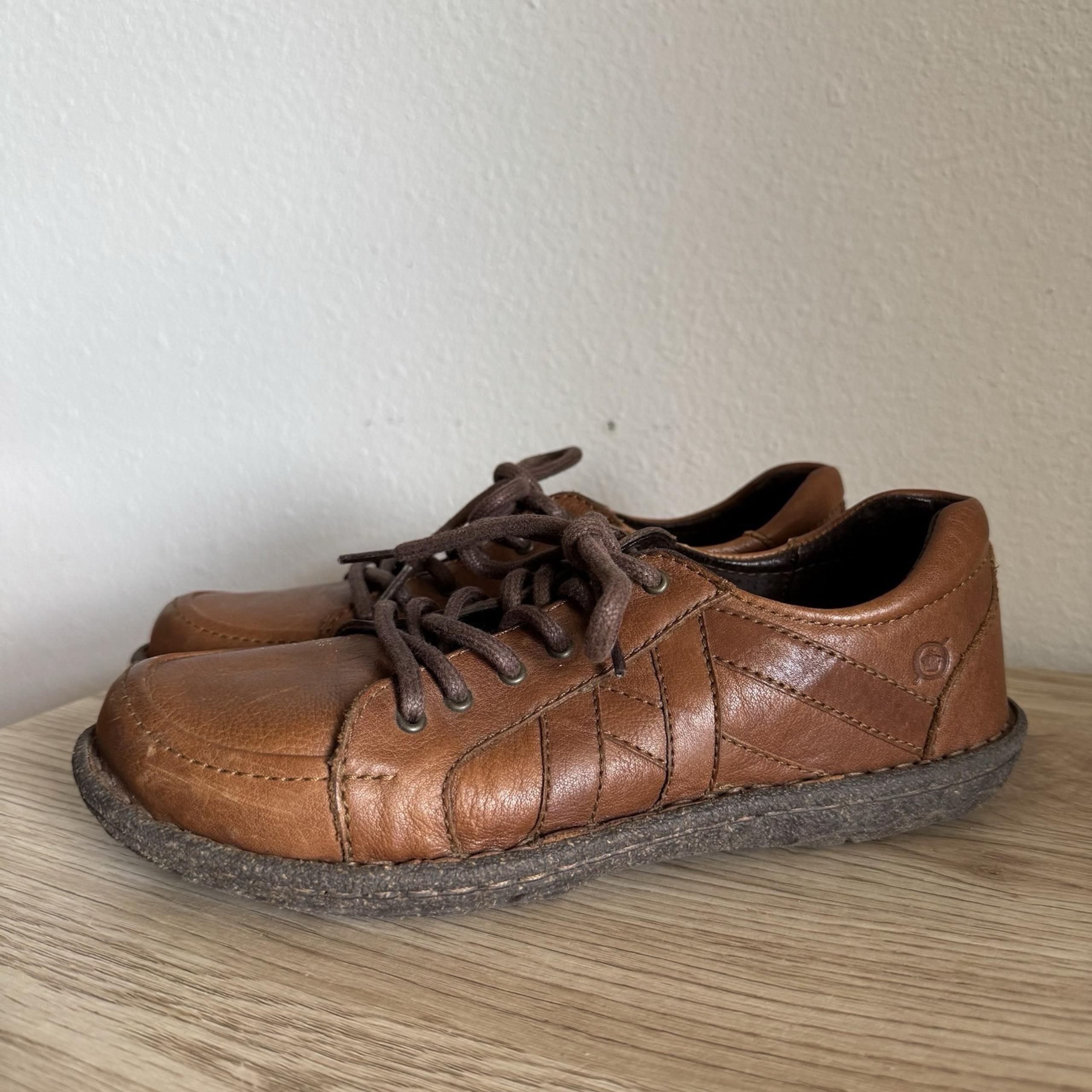 Born Brown Leather Lace Up Oxfords Womens Size 10 M Shoes Padded Insole Comfort